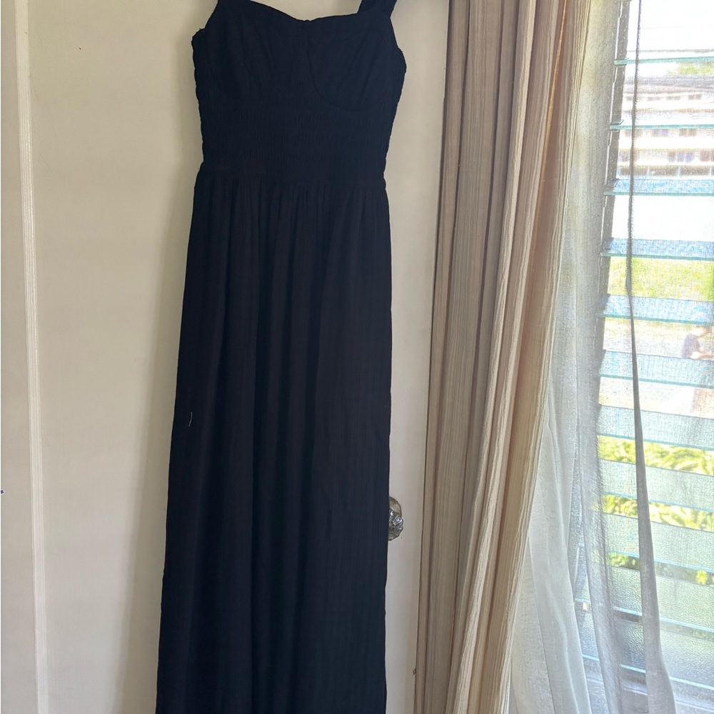 Black midi sweetheart neck dress